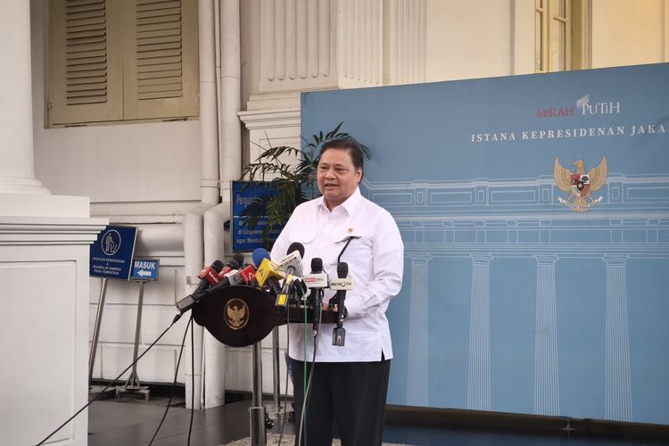 Airlangga: WFH Bisa Pangkas Konsumsi BBM hingga Seperlima